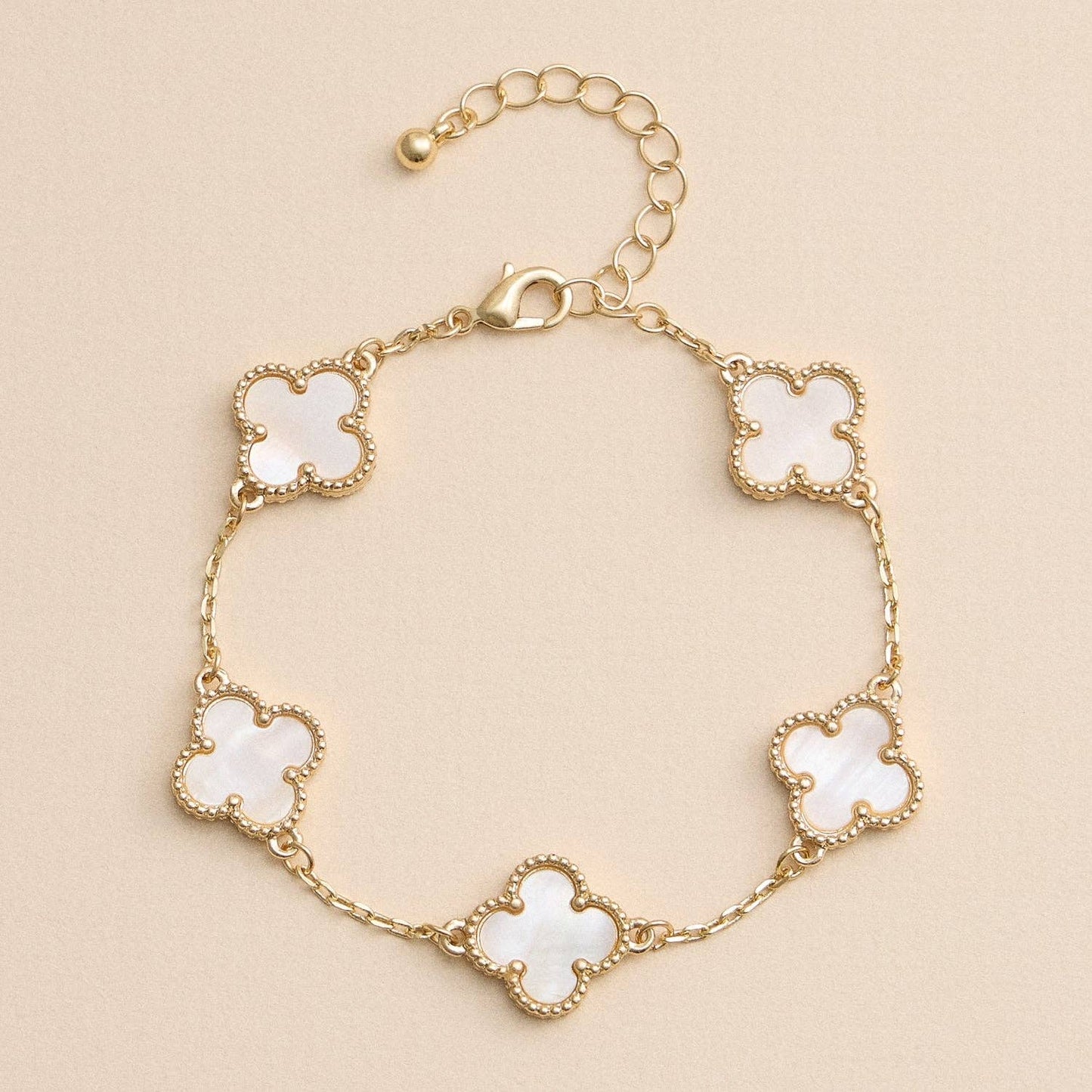 Lucky Clover Shell Charm Bracelet Inspired by Vancleef Design