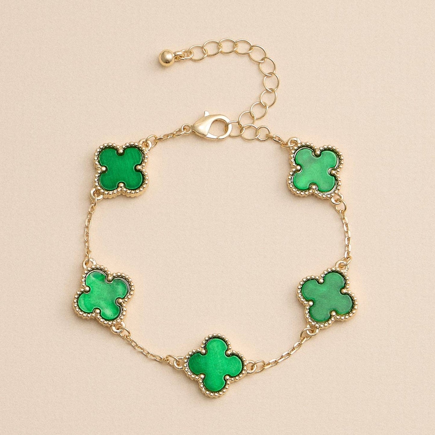 Lucky Clover Shell Charm Bracelet Inspired by Vancleef Design