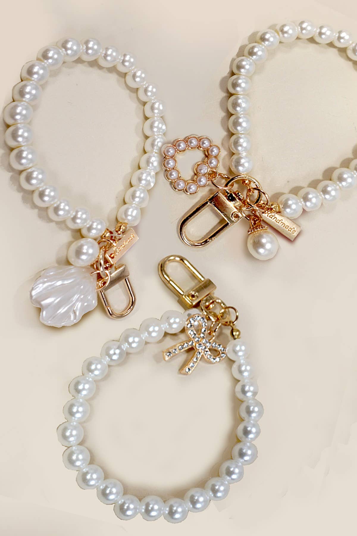 PEARL BOW HEART SEASHELL BAG KEYCHAINS