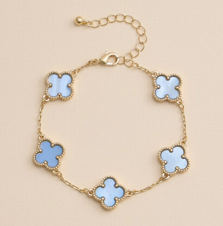 Lucky Clover Shell Charm Bracelet Inspired by Vancleef Design