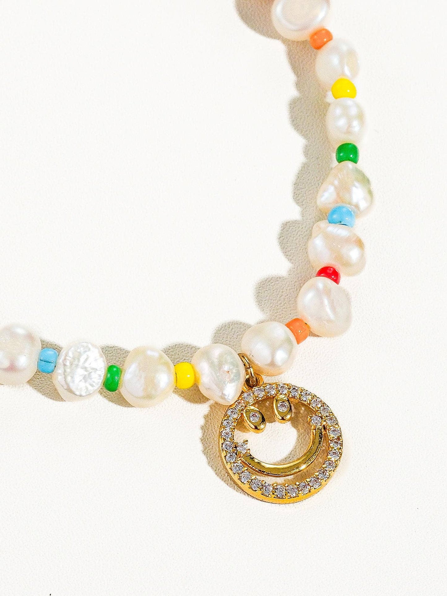 Sunshine & Smiles Pearl Choker Necklace