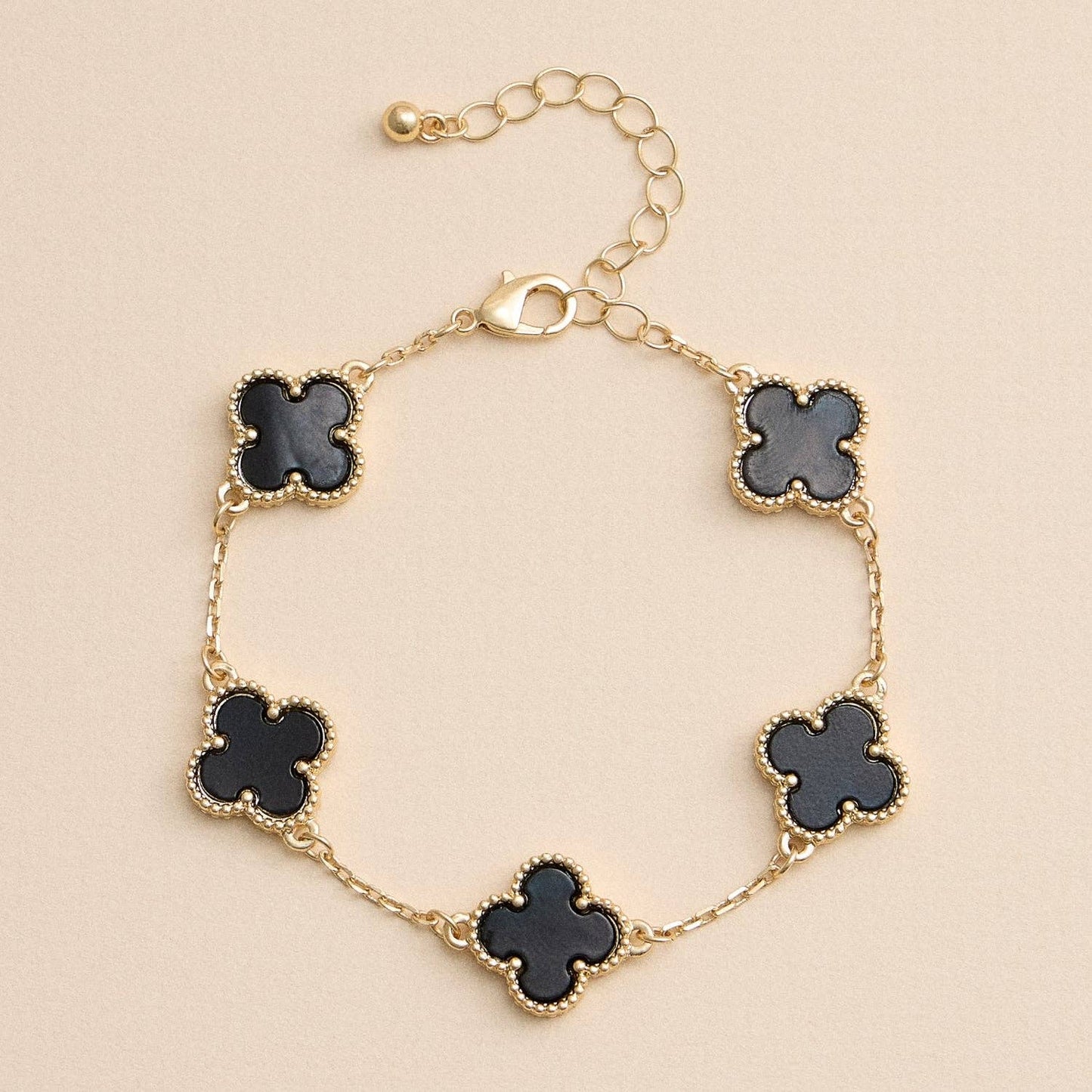 Lucky Clover Shell Charm Bracelet Inspired by Vancleef Design