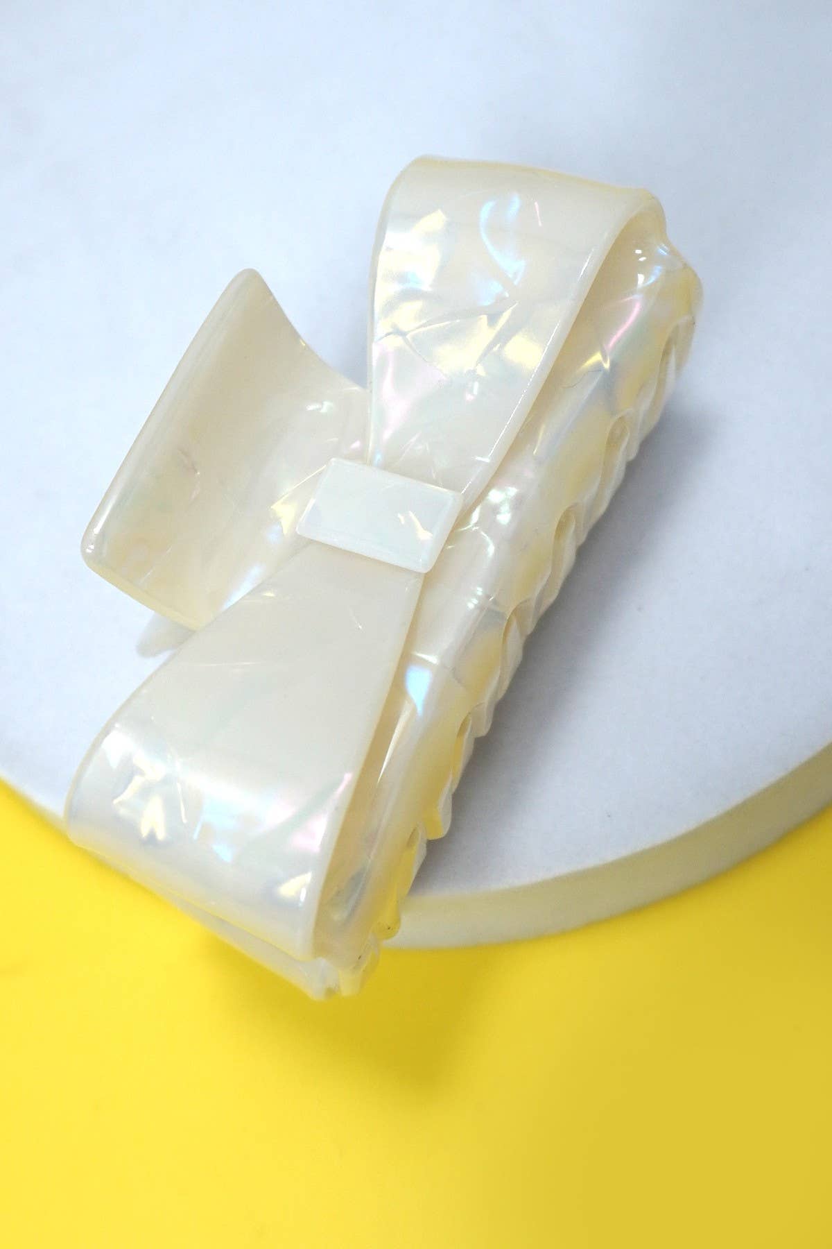 BOW PVC ACRYLIC HAIR CLAW CLIPS