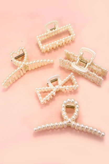 PEARL HAIR CLAW CLIPS