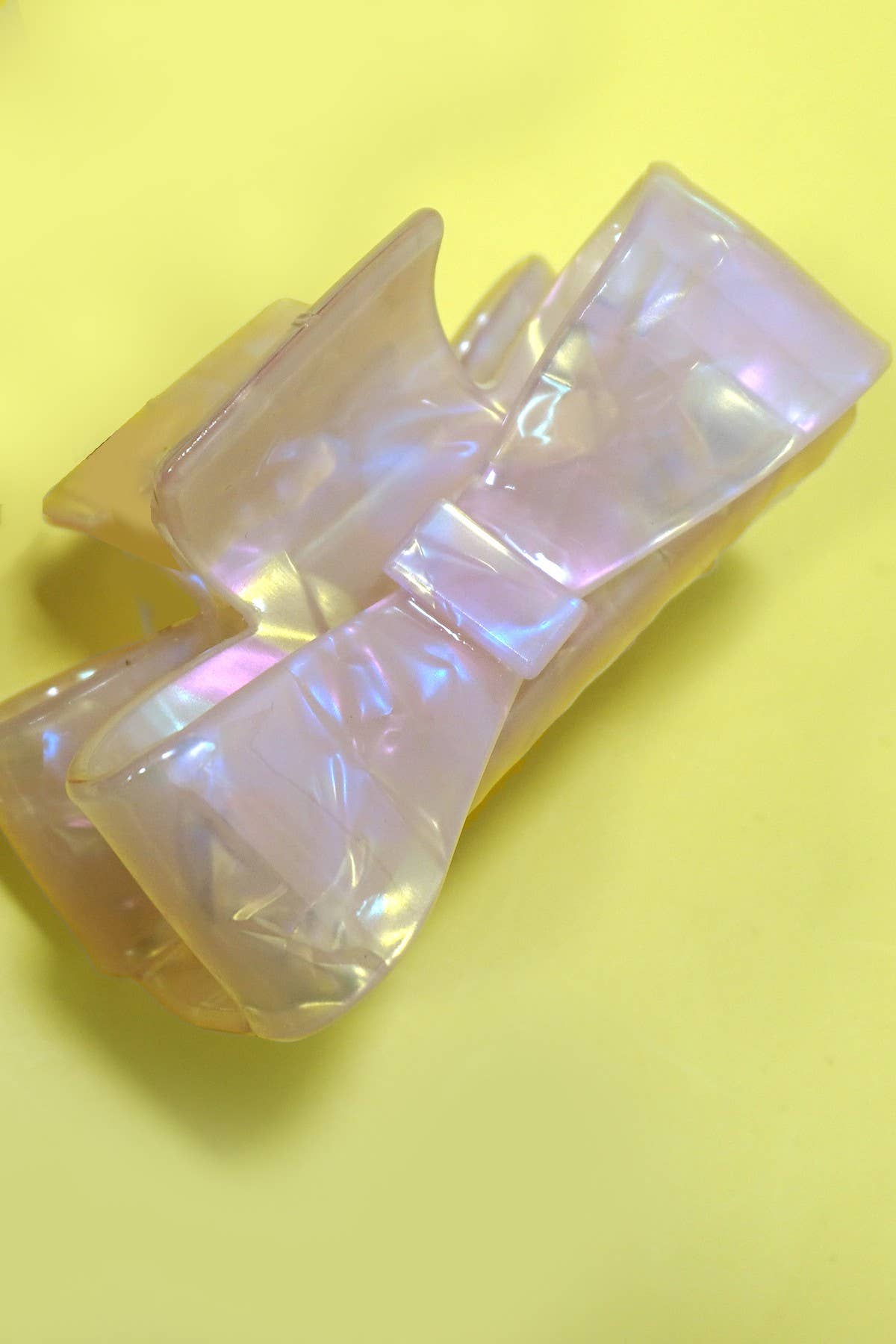 BOW PVC ACRYLIC HAIR CLAW CLIPS