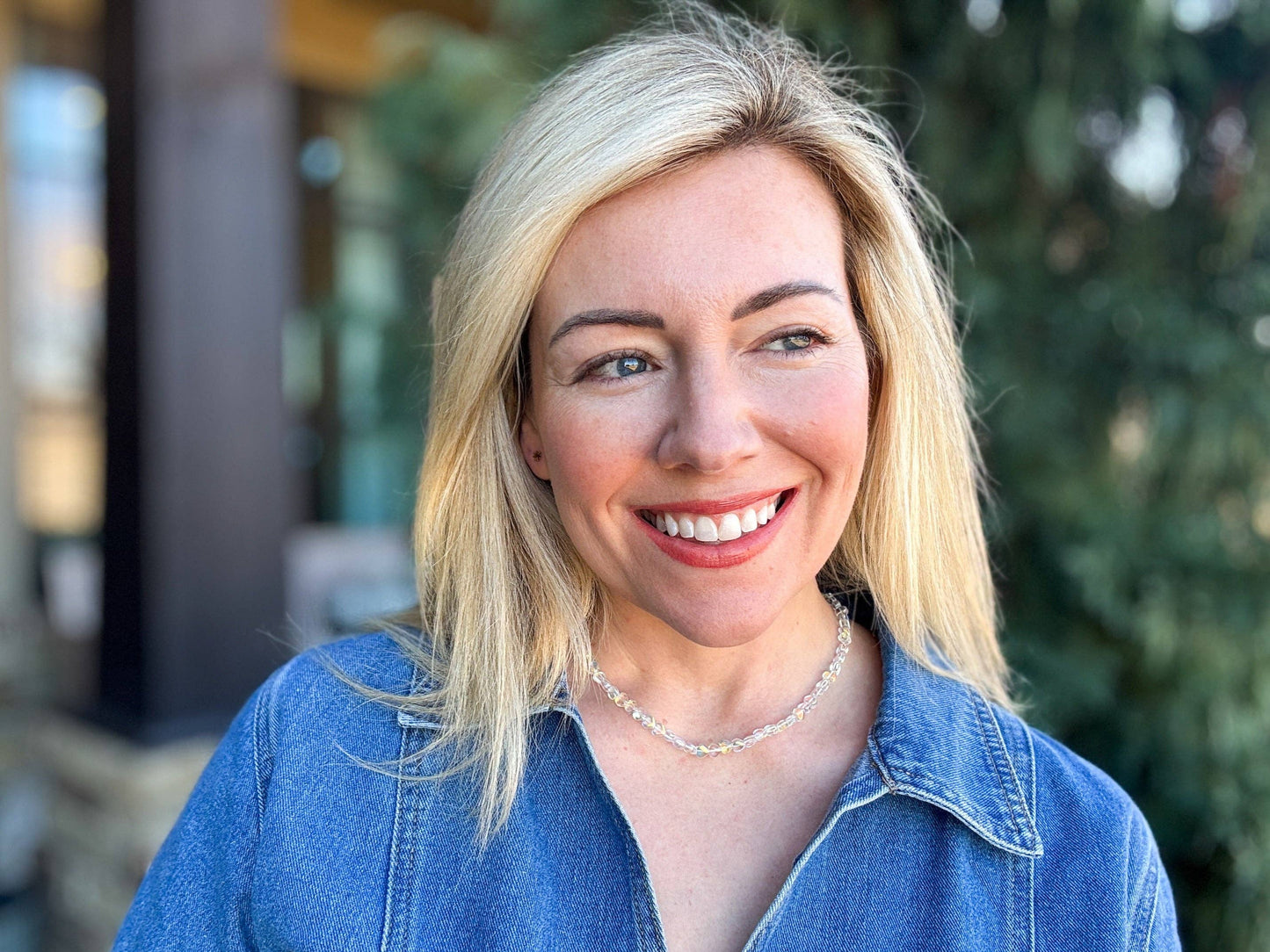 Beaded Necklace - Glass Hearts - Nora