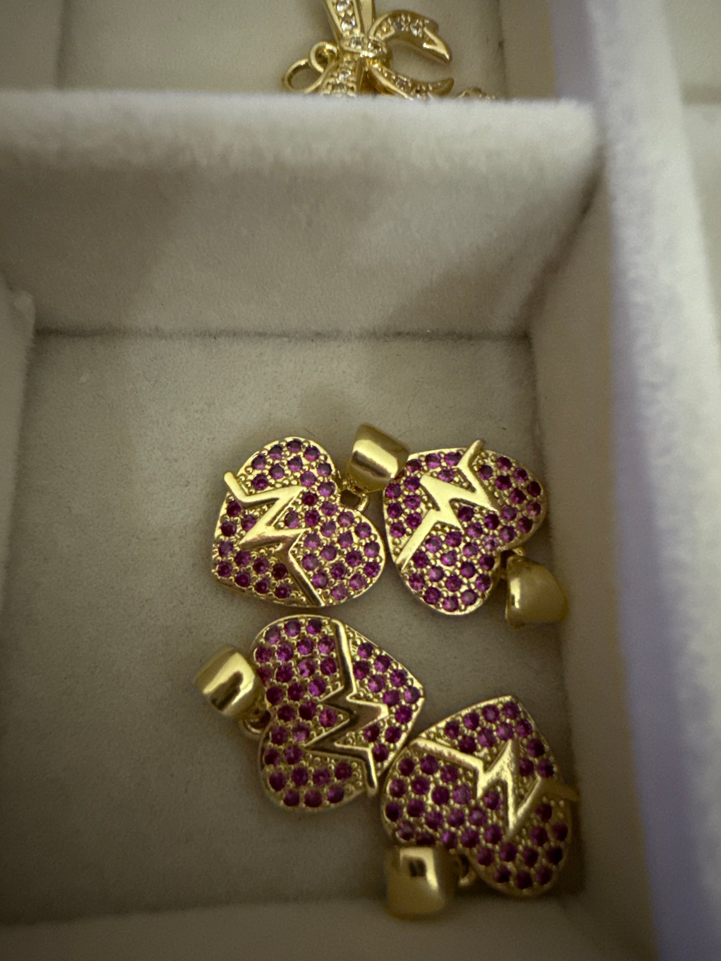 Lifestyle Charms Collection