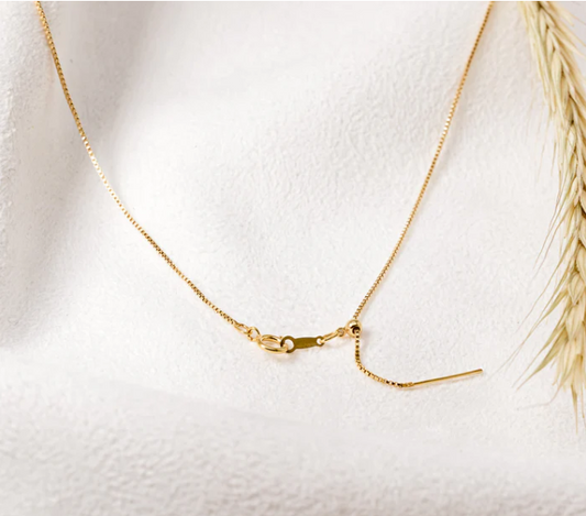 Box Chain Thread Necklace