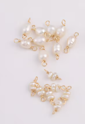 Small Pearl Stacks Charm